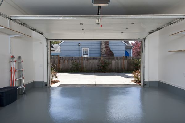 Garage Settling Repair in Davenport